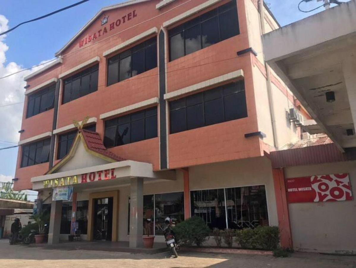OYO 90697 Hotel Wisata Dumai Buitenkant foto