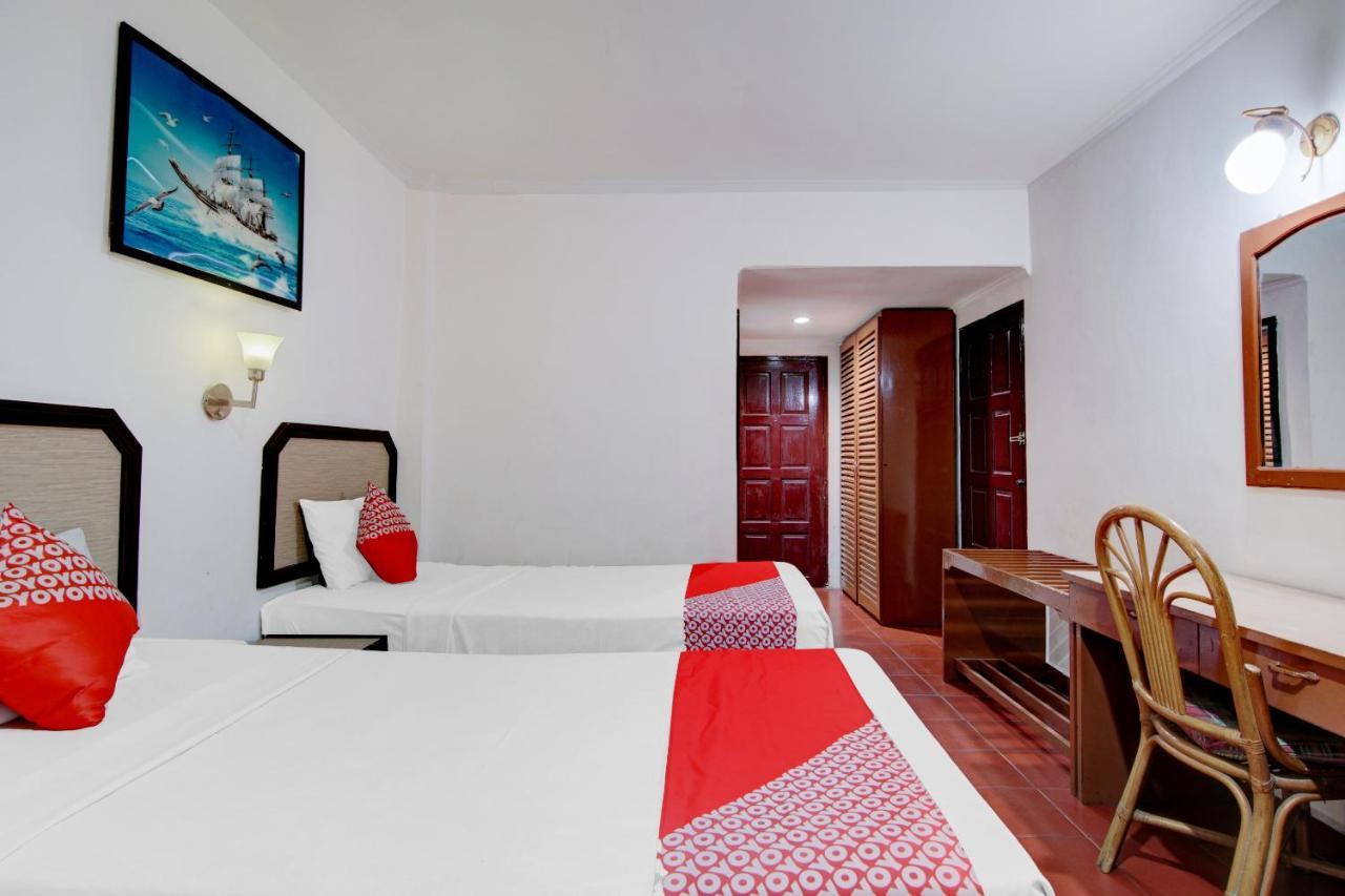 OYO 90697 Hotel Wisata Dumai Buitenkant foto