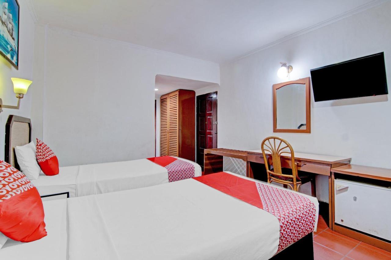 OYO 90697 Hotel Wisata Dumai Buitenkant foto